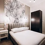 Apartman Native Paulinska 20 *
