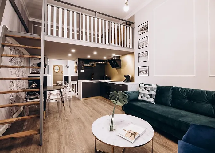 Native Paulinska 20 * Краков